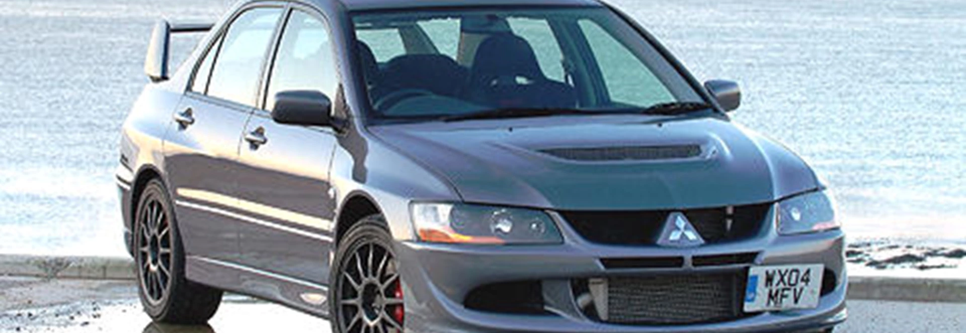 Mitsubishi Lancer Evo VIII MR FQ-320